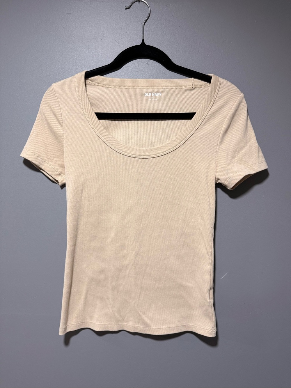 Old Navy Neutral Scoop Neck Short Sleeve Top